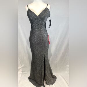 Trixxi black and silver sparkling sweetheart neck mermaid gown size 7 NWT